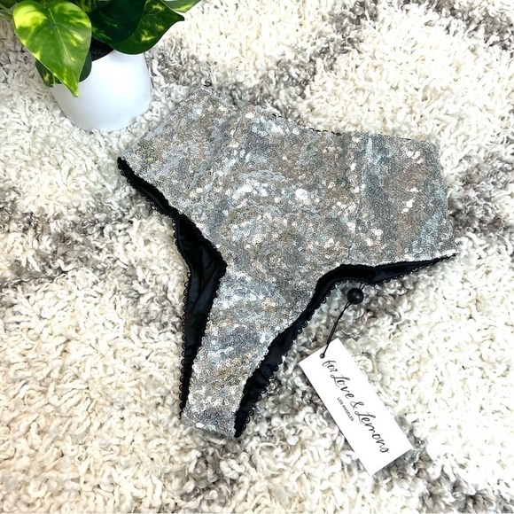 FOR LOVE & LEMONS Silver Sequin High Waisted panty - Picture 6 of 10